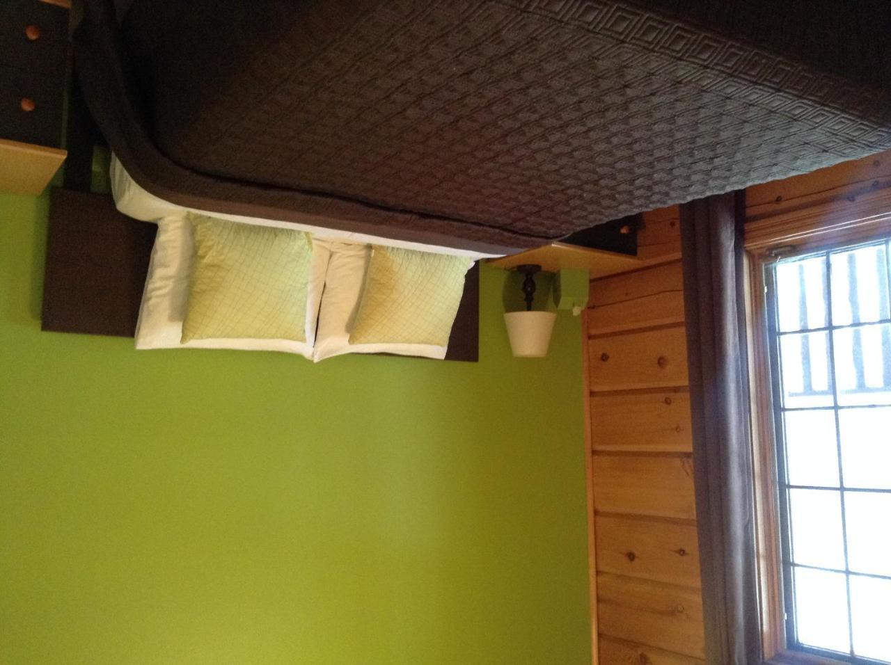 Aux Berges Du St-Maurice Hotel Saint-Jean-des Piles Zewnętrze zdjęcie